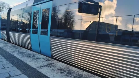 Subway approaching 스톡 동영상 230902380