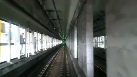 Subway effect 7-subway arriving at the station at normal speed- Stock Footage 146609589