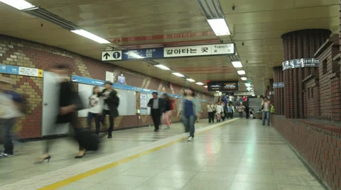 Subway 스톡 동영상 32735836