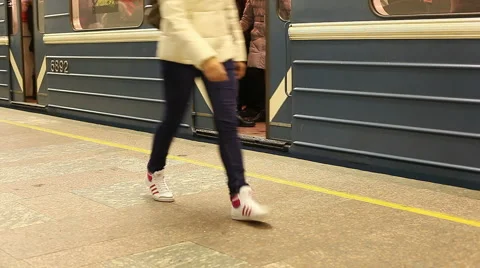 Subway passengers boarding timelapse Stock Footage 1805820