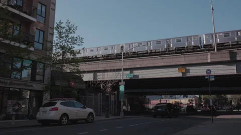 The subway passing through Williamsburg, Brooklyn Stock Footage 275799588