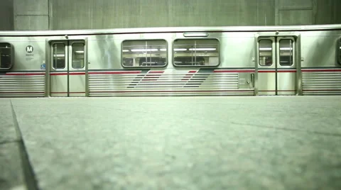 Subway platform Stock Footage 46805554