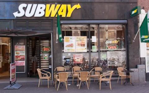 Subway restaurant Photos