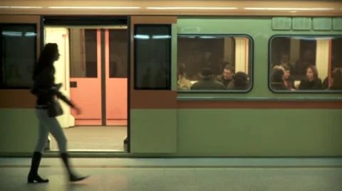 Subway station 1 Video stock 947969