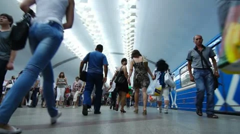 Subway. station. Crowds Stock Footage 12307820
