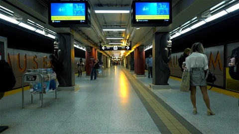 Subway station Video stock 118813473