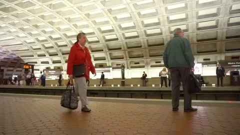 Subway station Vídeo Stock 122847263