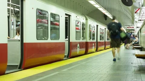 Subway timelapse looking down platform Video stock 11880624