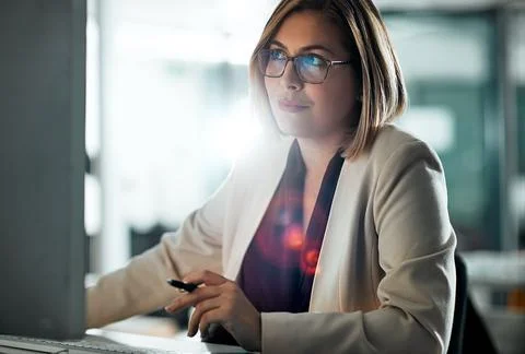 Success requires 100 percent commitment, anything else is irrelevant. a Stock Photos
