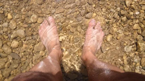 Suda ayak Stock Footage 95395673