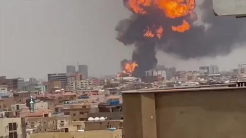 Sudan marks one year of war with world's worst displacement crisis Vídeos de archivo 276616963