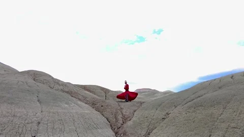 Sufi dance, Dancer dervish, Semazen, Whirling dervishes Video stock 254176444