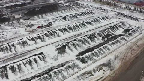Sugar factory. Processing beets in the winter. Aero 스톡 동영상 133588524