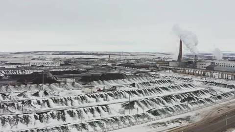 Sugar factory. Processing beets in the winter. Aero Vídeo Stock 134651354