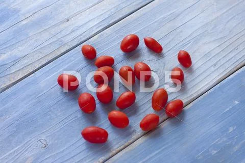 Sugar Plum Cherry Tomatoes