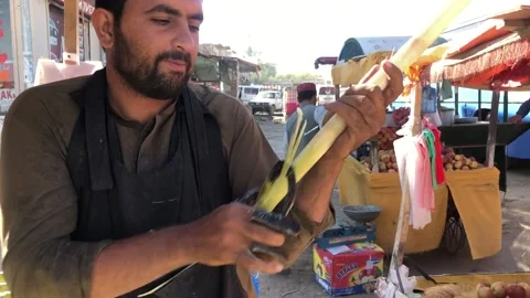 Sugarcane seller Stock Footage 201946500