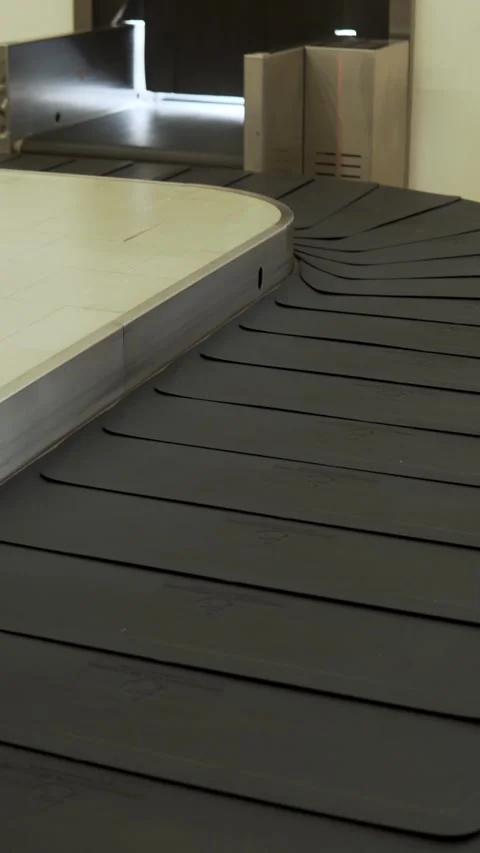 Suitcase band Video stock 245114337