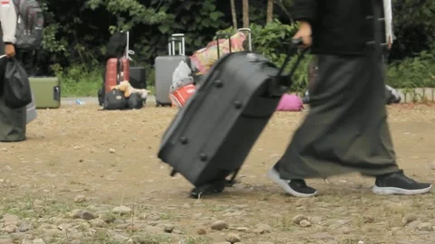  suitcase 스톡 동영상 230954512