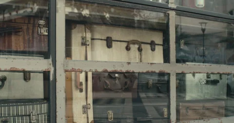 Suitcases showcase in 4K Video stock 240320410