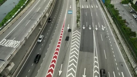 SUKE Elevated Highway Aerial View Traffic Flow Stockbeeldmateriaal 337332217