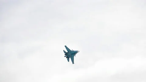 Sukhoi Su-34 Fullback during the demonstration flight Stock-Footage 94185491