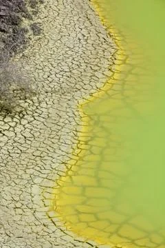 Sulfur Lake Shore - Yellow water and cracked shore Stock Photos