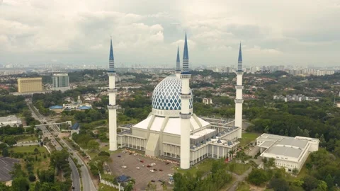 Sultan Salahuddin Abdul Aziz Mosque Stock Footage 229836418