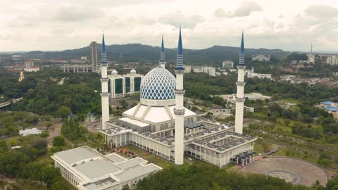 Sultan Salahuddin Abdul Aziz Mosque Video stock 229935409