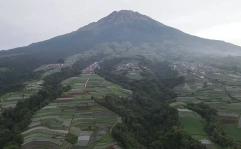 Sumbing Mountain in Central Java, Indonesia Stock Footage 209480642