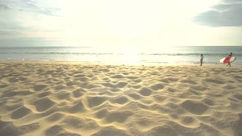 Summer Beach Sand Texture. Scene of Beautiful beach sand texture in summer sun.  Видео 149507584
