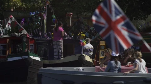 Summer on the canal. Stock Footage 93200637