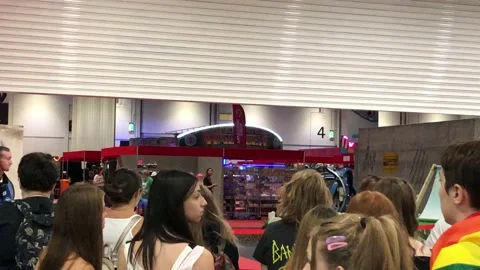 SUMMER IN THE CITY Video stock 135662472