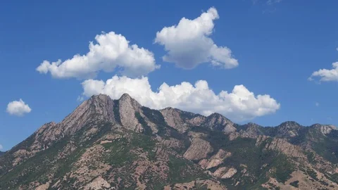 Summer Clouds over Wasatch Range Vídeo Stock 92388559
