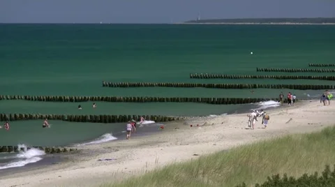 Summer Day at Ahrenshoop Beach - Baltic Sea, Northern Germany Видео 40787646