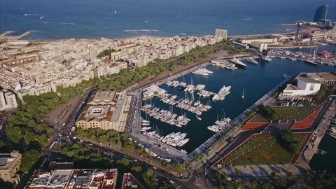 Summer day barcelona Stock Footage