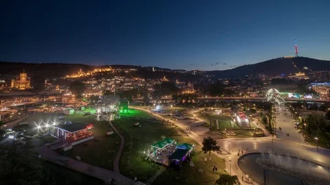 Summer evening timelapse in Tbilisi, overlooking the old city Video stock 111076735