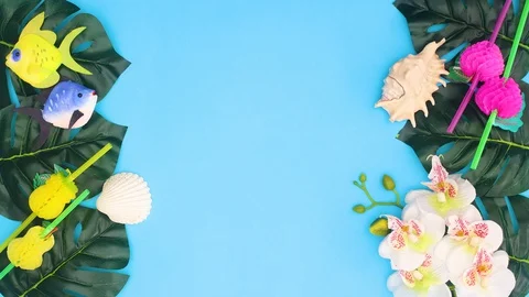 Summer flat lay vacation concept appear on left and right side - Stop motion Stock Footage 128165377