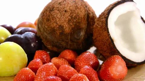 Summer fruits Stockbeeldmateriaal 32274713