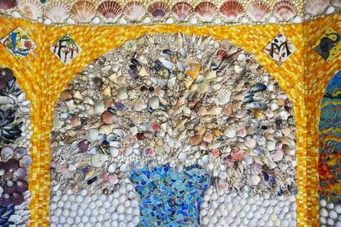 A summer house with shell pattern designs in the Abbey Gardens, Tresco, Isles 写真素材