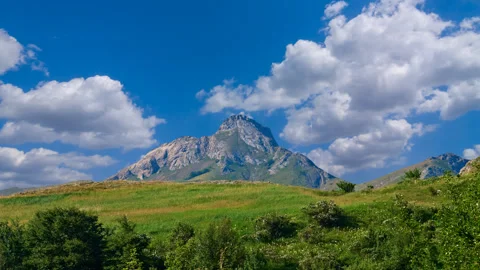 Summer mountain landscape time lapse scene Stock-Footage 281656357