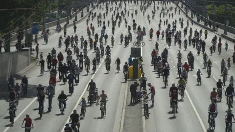 Summer parade of cyclists in the Central streets of the city Video stock 108414814