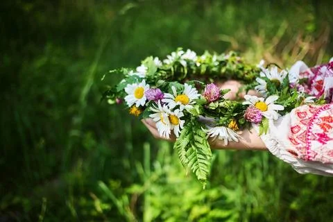 Summer Solstice Day, Midsummer, Litha holiday. Flowers wreath Foto stock