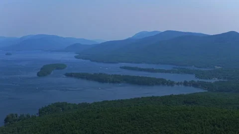 Summer sunny Lake George Assembly Point Up State New York Town of Lake George Vídeos de archivo 342467317