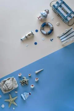 Summer time concept with sea shells, starfish, sea turtle. Stock Photos