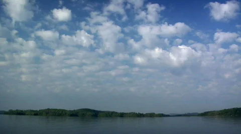 Summer Timelapse 05 Clouds over Lake Видео 874377