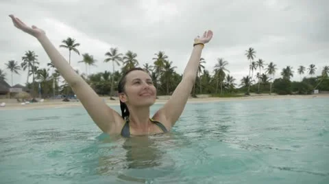 Summer vacation fun 動画素材 11844609