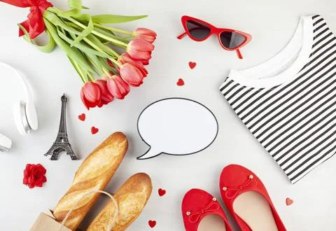 Summer vacations or weekend in Paris concept 库存照片