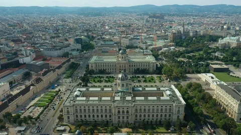 Summer vienna museum complex square traffic aerial panorama 4k austria Video stock 124655217