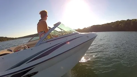 Summertime boating fun on the lake Video stock 82240076