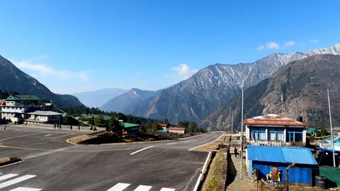 Summit Air Twin Otter Small Airplane landing at Tenzing Hillary Lukla Airport Stock Footage 259851553
